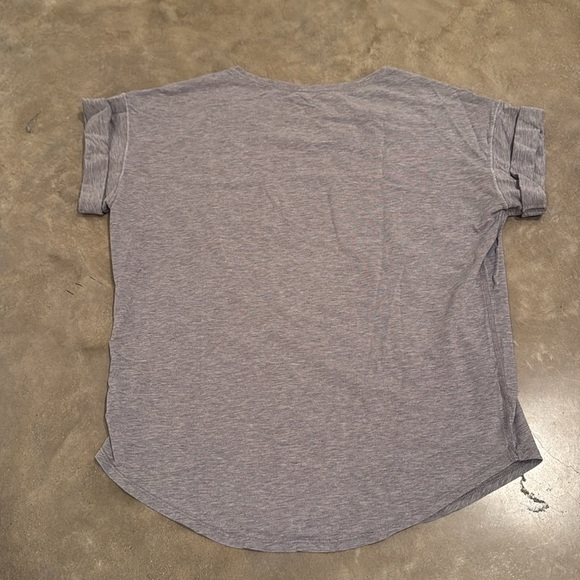 lululemon Gray Women's active top - Picture 2 of 3